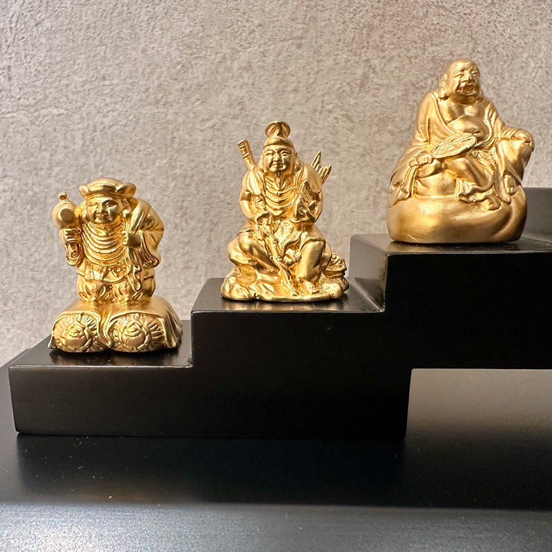激安❗美品❗最高級❢幸運アップ❢凄く綺麗な螺細細工の七福神の置物❢ 泊健一郎 屋久杉細密彫刻『七福神宝船』木札付 | 東京書芸館公式通販